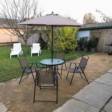 Appartement Neubauer Vendeghaz*** Mohács