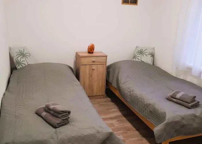 Neubauer Vendégház***